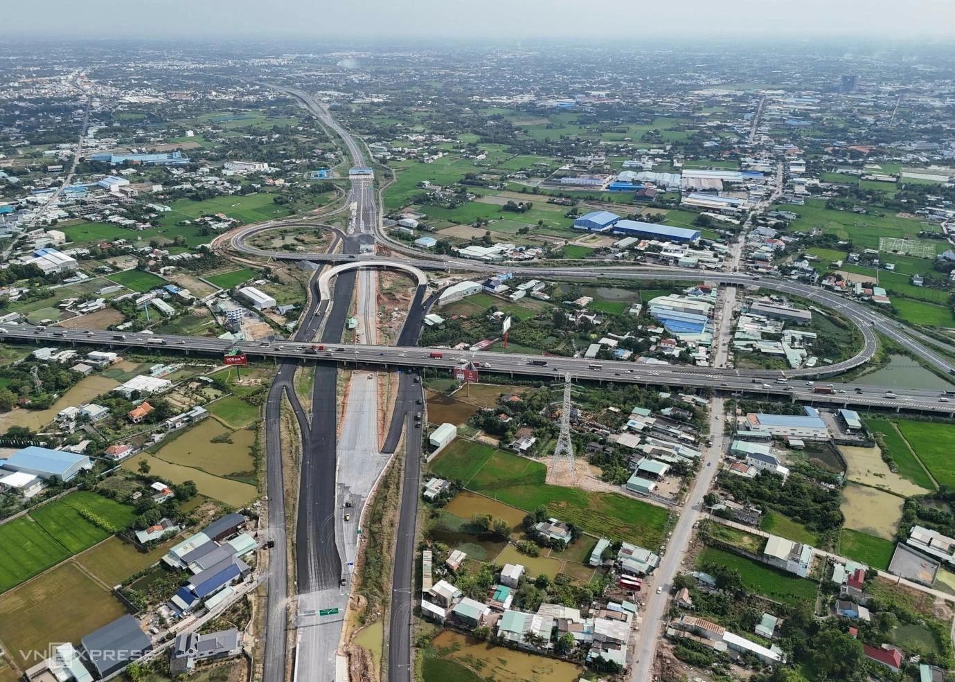 Lợi thế tăng giá của bất động sản khu Tây TP.HCM khi hạ tầng vành đai bứt tốc